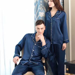 Custom silke pyjamas